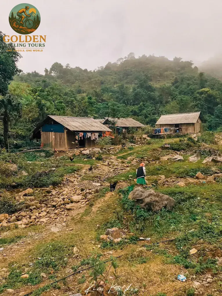 3-Day Thai Nguyen Backroad Cycling Tour: Ban Ten, Tea Hills & Nui Coc